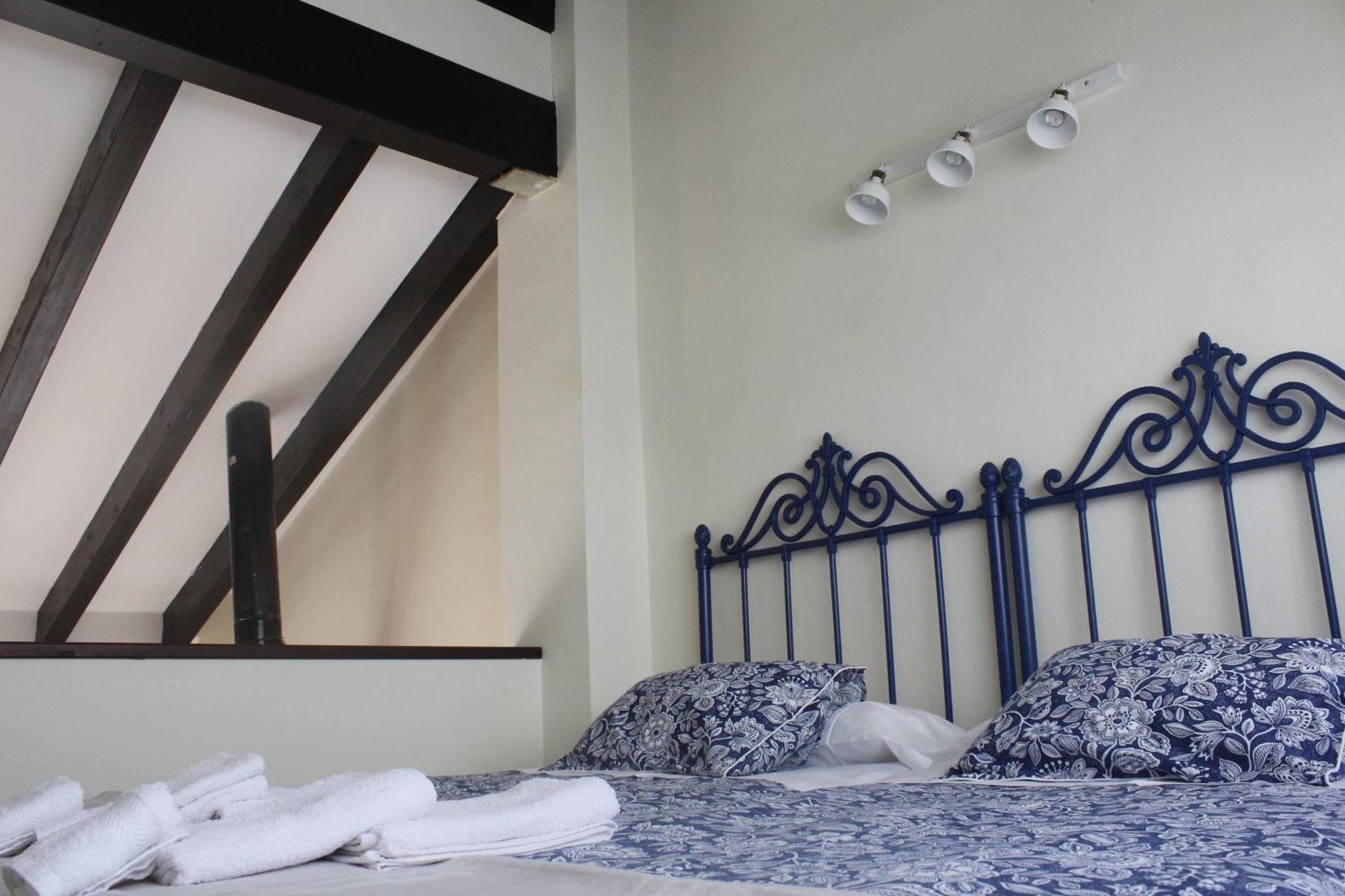 Tejadilla Casita Rural Cerca De Hébergement de vacances *