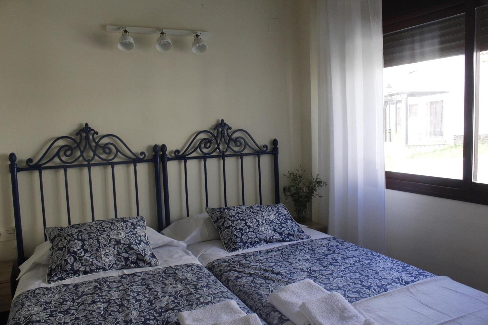 Tejadilla Casita Rural Cerca De Hébergement de vacances *