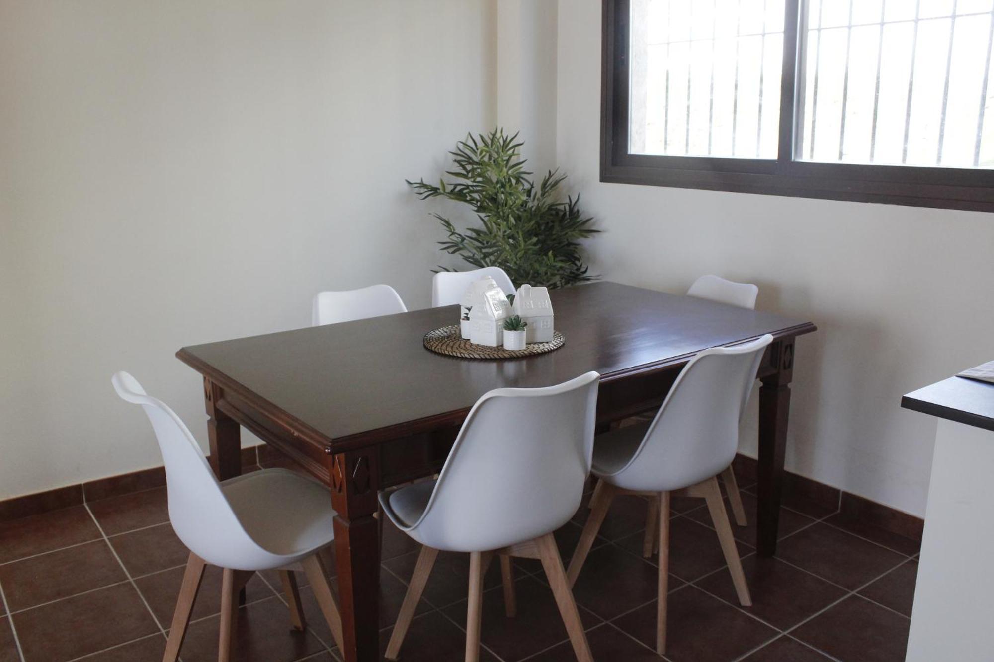 Tejadilla Casita Rural Cerca De Hébergement de vacances